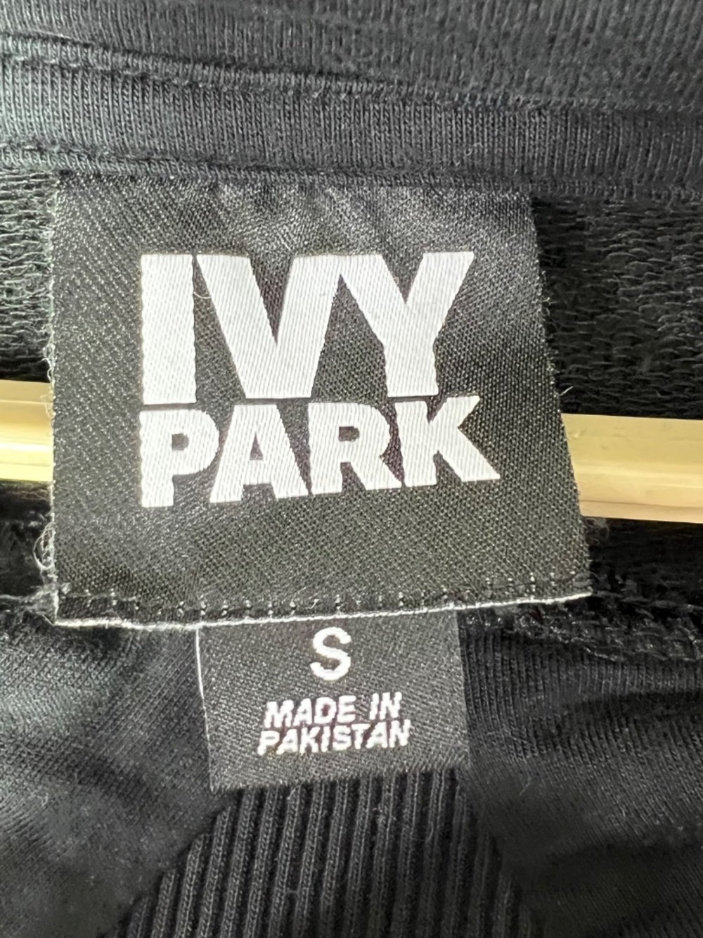 IVY PARK • Black Logo Pullover Hoodie S Oversized Graphic Sweatshirt Beyoncé - Picture 7 of 9